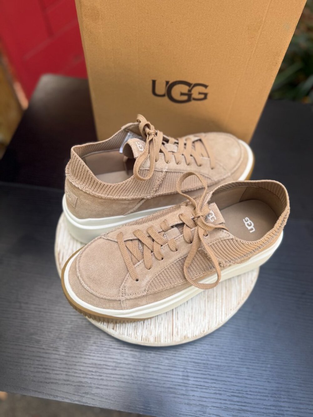 UGG EZ-DUZZIT LACE Platform Sneakers Women's 9 Sand Beige Suede Upper Casual New - Picture 4 of 12